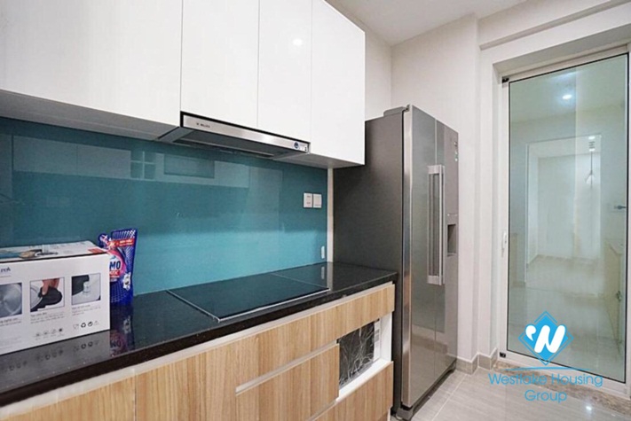 Charming apartment with 3 bedrooms for rent in L Building Ciputra